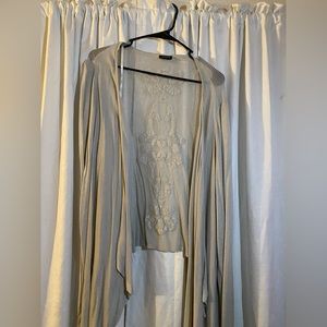 Torrid gray cardigan size 2/3